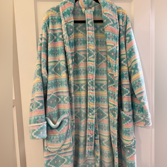 Chubbies Plush Robe - Picture 1 of 4